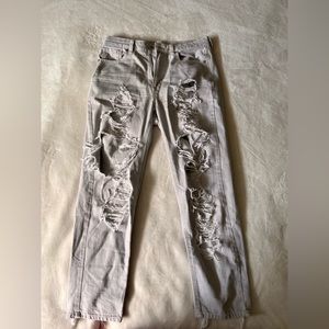 American Eagle Outfitters Light Gray Ripped Straight Leg Size 8